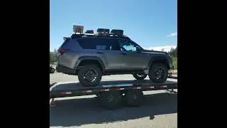 LX600, созданный для Yeti и Lexus of USA в рамках программы DISSENT Off Road за 9 дней. Лучший внедорожник