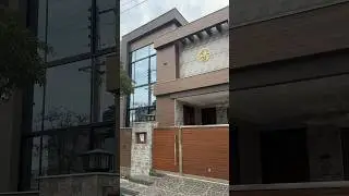 10 Marla super luxury house 🏡 for sale in Wapda city at canal road Faisalabad.0324-7780705
