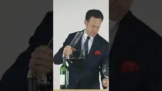 How to use The Riedel Amadeo Decanter