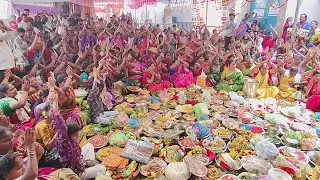 దక్షిణపు వీధి జాతర అమ్మవార్లు కు సారే / మారడాని రంగారావు కాలనీ వాసులు జాతర అమ్మవార్లు కు సారే 