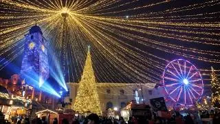 Christmas Market In The Heart Of Transylvania 4K