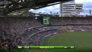 Brett Lee bouncer hits Sachin Tendulkar
