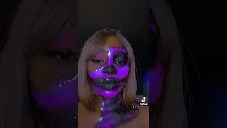 Welcome to my darkside #darksideoftiktok #glamskull #glamskullmakeup #glamskullmakeuphalfskull