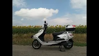 Электроскутер AIMA Journey King S на трассе