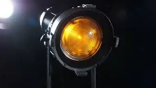 Effectron Fresnel Light