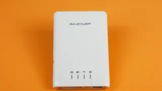 RAVPower 5-in-1 Wireless SD Card Reader and Power Bank