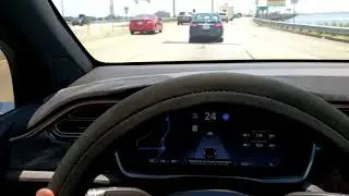 Merging PROBLEMS 😭 w/ TESLA 🚗 AutoPilot 2018.21.9