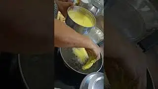 Amma's Special Pazhampori 🍌 #song #spotify #love #food