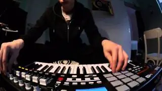 Selfmade Beat preview with AKAI MPK49