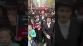 Thousands of Chasidic Jews Protest Israeli Military Draft in Manhattan