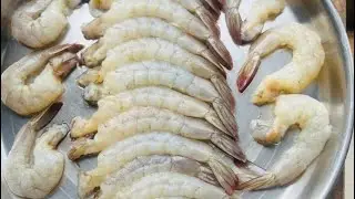 Prawns clean #prawns #prawnscleaning #fishcleaning #zingacleaning