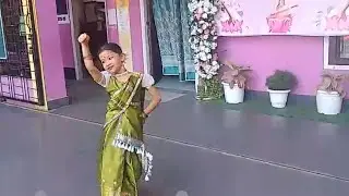 A beautiful dance perform by Tarkshi tajakna . student of Mother's Pride School Dhemaji 