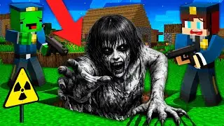 JJ and Mikey POLICEMAN Invistigate DEATH of Scary THING in Minecraft ?!