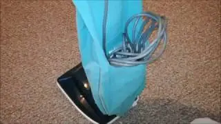 Vintage 1972 Hotpoint Light 'n' Easy Upright Vacuum Cleaner Hoover