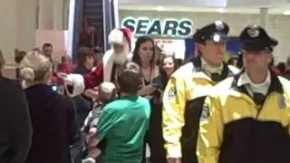 Holiday Shoppers Welcome Santa to Montgomery Mall 2010