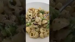 Cheddar, Bacon, and Broccoli Pasta