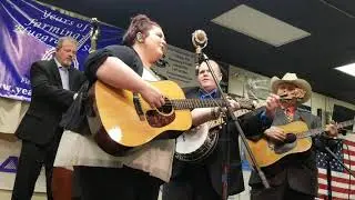 Where The Soul Of Man Never Dies  / Heather and Tony Mabe Jr. of the Junior Sisk Band