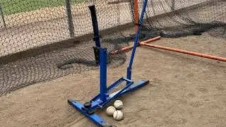 Louisville Slugger Pitching Machine-Baseball Hitting Training