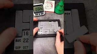 Almost crushed by December 1, Monday #puzzle #calendar #challenge #December