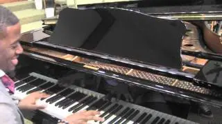 Jarrod Phillips &V.O.P.@ Antioch Baptist Church /Reggie Strong killing on keys