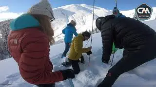 Căutarea unei victime îngropate în avalanșă, exercițiu cu ghidul montan Costin Miu, Făgăraș, 2021.