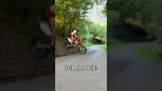 Jak nisko może obniżyć się zawieszenie w KTM?