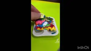 Scraping paint cans + paint palettes