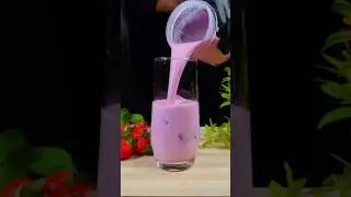 Strawberry Banana Smoothie #asmrsounds #shorts
