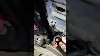 2004 chevy avalanche back door internals