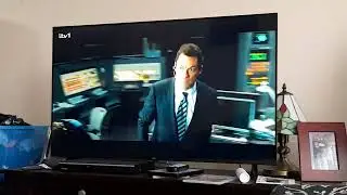 Johnny English Reborn 2011 Film Simon Ambrose knocks out Slater Cold