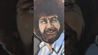 STREET ART #SHORTS - Spray painting portraits in Barcelona! 🖌️🎨