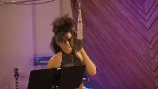 W&eacute; Ani - 175 Lbs (BTS Visualizer)