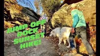 Nerve-racking  Hike to a Spectacular Sunset at Jump Off Rock! ( WESTERN NORTH CAROLINA )