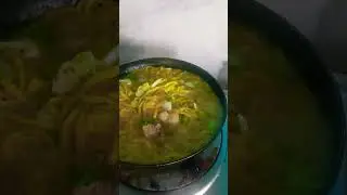 Pansit bato.