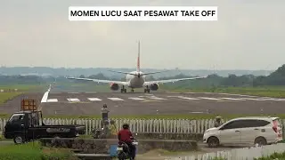 Momen Terbaik!! 11 Pesawat Take Off di Pinggir Jalan Raya