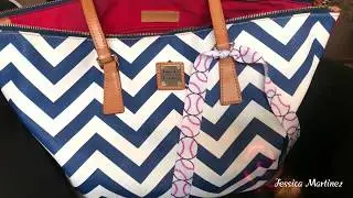 What’s in my Purse/ Sports Mom Bag/ Momma Purse ⚾️⚽️🍪- Dooney and Bourke