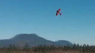 Knife Edge RC Biplane 20 sec