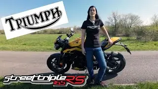 Mennyire menő az új Triumph Street Triple RS? Kira kipróbálta - Csajok a motoron