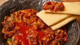 🫘 Lobio is a spicy, flavorful, nutty bean dish. I have never eaten a more delicious bean dish.