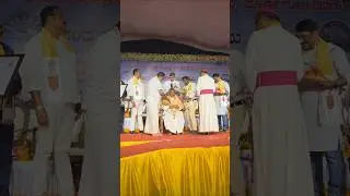 ನಮ್ಮ ಧರ್ಮಗುರುಗಳಿಗೆ ಸನ್ಮಾನ |ನವೀಕ್ರತ ದೇವಾಲಯದ ರೂವಾರಿ| #shortvideo #trending #viral #church #priest