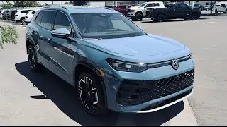 🚙 2025 VW Tiguan SEL R-Line &ndash; Monterey Blue Elegance Meets Performance! 🚙