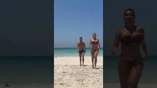 Cristiano Ronaldo with wife Georgina Rodrigues beach time #georginarodriguez #cristianoronaldo