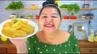 COM 500 G DE MANDIOCA FIZ ESSE LANCHE PRA COMER EM QUALQUER HORA DO DIA!!