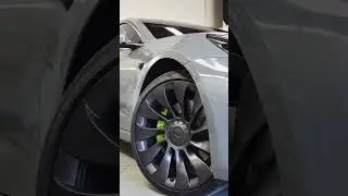Tesla Model 3 Wrap Nardo Grey and Green Caliper Paint