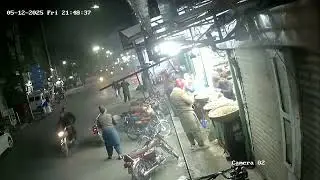 Faisalabad Robbery: Armed Men Loot Dry Fruit Shop CCTV Footage Viral