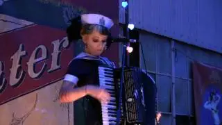 Sansa Asylum at Sand by the Ton (Oakland 2009)