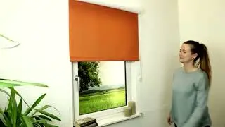 E 2 Pratico: guida laterale Deluxe per il montaggio a parete della vostra tenda a rullo