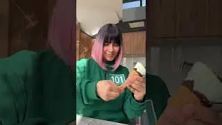 How to eat ice cream ? 😂🍦