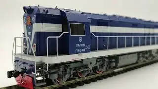 Aurora Miniatures HO Scale DF5 DCC Sound Features Demo