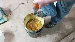 How we make pollen patties. pt.1